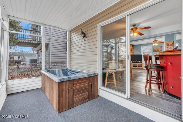 Hot Tub, Interior