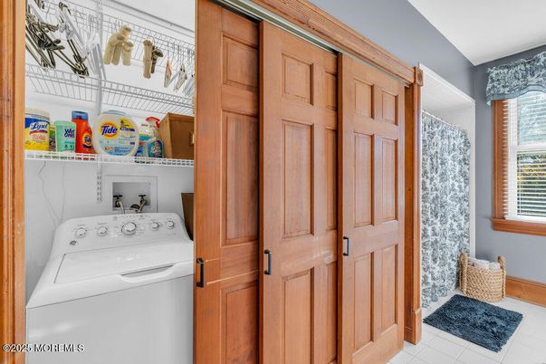 Interior, Utility Closets, Washer