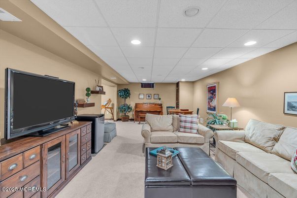 Dining room, Interior, Living room, Recessed Lighting