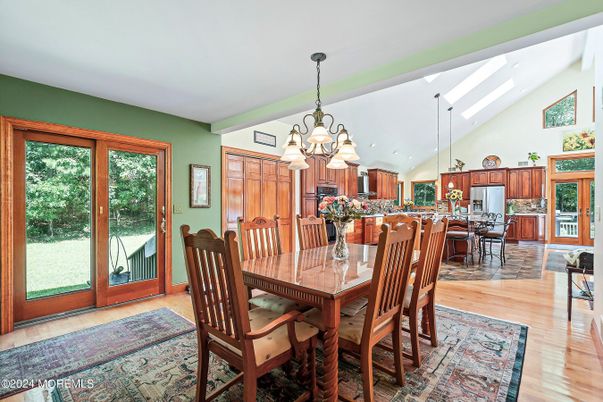 Chandelier, Dining room, Interior, Kitchen, Wood Texture Flooring