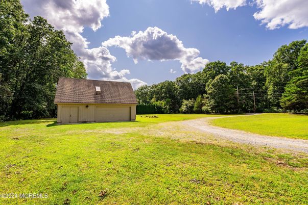 Backyard, Detached Garage, Exterior