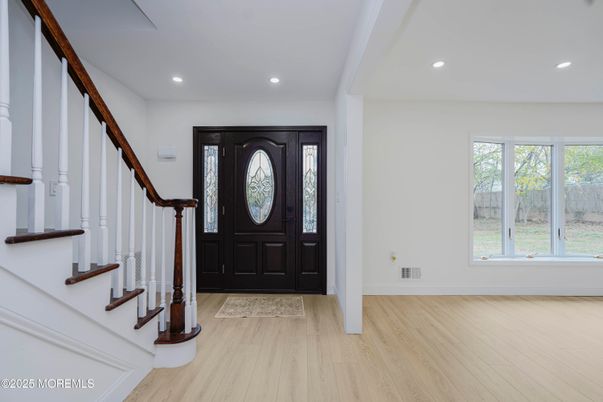 Interior, Recessed Lighting, Wood Texture Flooring