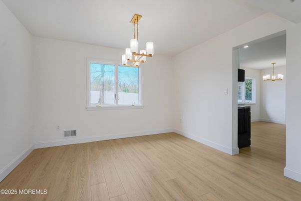 Chandelier, Empty room, Interior, Pendant Lights, Wood Texture Flooring