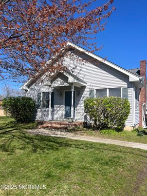 Exterior, Facade, American Craftsman