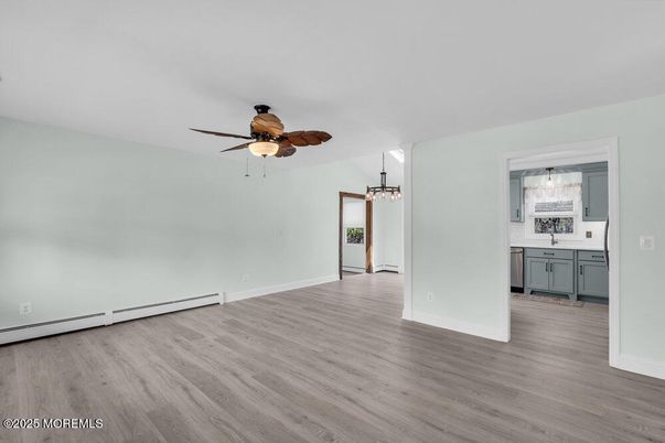 Empty room, Interior, Kitchen, Wood Texture Flooring
