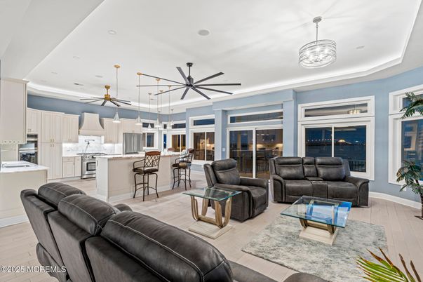 Interior, Kitchen, Living room, Pendant Lights, Recessed Lighting, Wood Texture Flooring