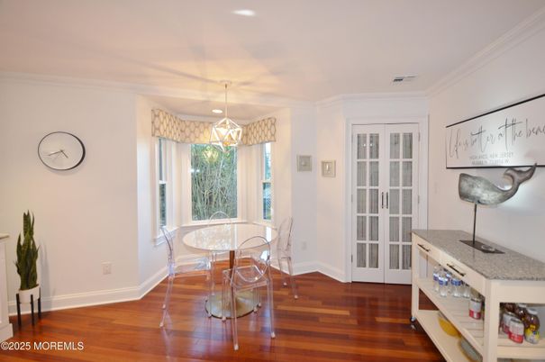 Dining room, Interior, Pendant Lights, Recessed Lighting, Wood Texture Flooring