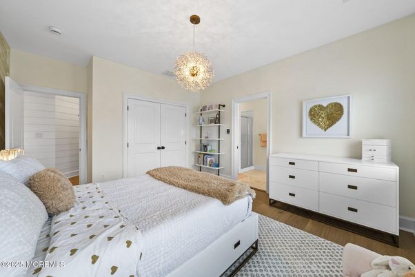 Bedroom, Chandelier, Interior, Pendant Lights, Wood Texture Flooring