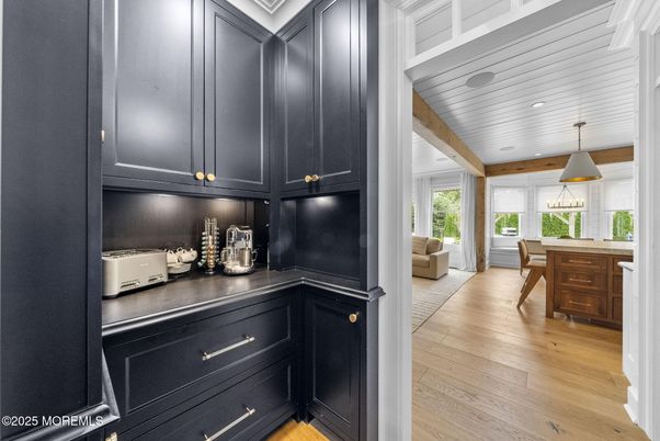 Interior, Pendant Lights, Recessed Lighting, Wood Texture Flooring