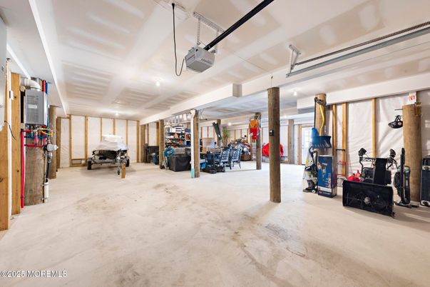 Fitness Equipment, Interior, Recessed Lighting