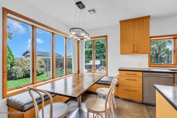 Dining room, Interior, Pendant Lights