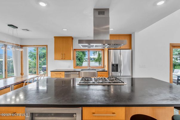 Interior, Kitchen, Pendant Lights, Recessed Lighting, Stainless Steel Appliances