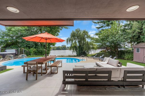 Exterior, Pool, Water