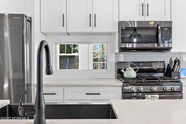 Interior, Kitchen, Stainless Steel Appliances