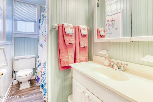 Bathroom, Interior, Wood Texture Flooring