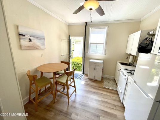 Dining room, Interior, Kitchen, Wood Texture Flooring