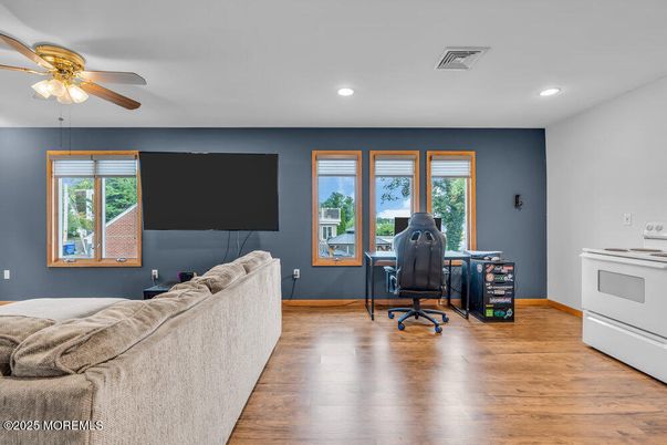 Home Office, Interior, Recessed Lighting, Wood Texture Flooring