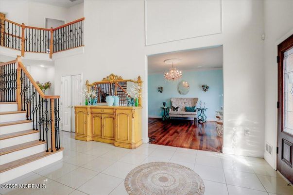 Chandelier, Interior, Recessed Lighting, Wood Texture Flooring