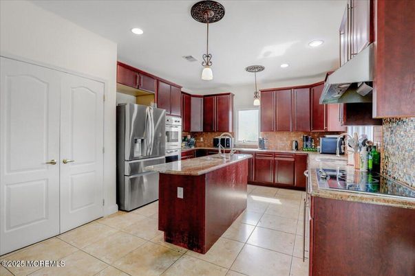 Interior, Kitchen, Pendant Lights, Recessed Lighting, Stainless Steel Appliances