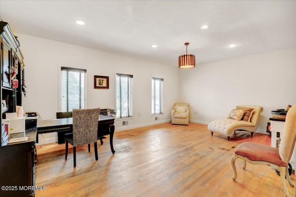 Home Office, Interior, Pendant Lights, Recessed Lighting, Wood Texture Flooring