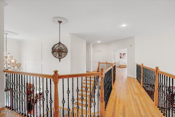 Interior, Pendant Lights, Recessed Lighting, Wood Texture Flooring