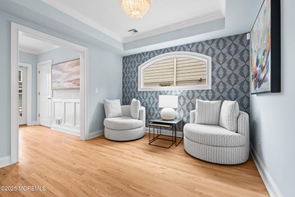 Chandelier, Interior, Wood Texture Flooring
