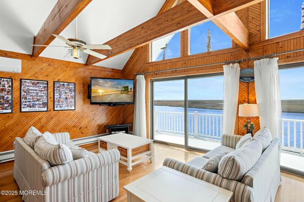 Interior, Living room, Water, Wooden Beams, Wooden Ceilings, Wood Texture Flooring, Wooden Walls