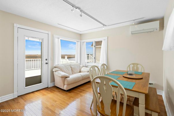 Dining room, Interior, Wood Texture Flooring