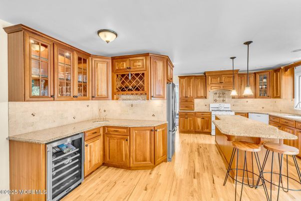 Interior, Kitchen, Pendant Lights, Wood Texture Flooring