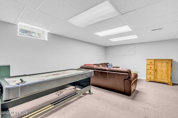 Game Room, Interior, Recessed Lighting