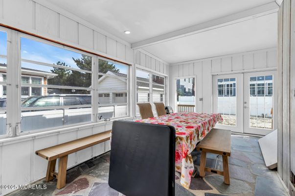 Dining room, Interior, Recessed Lighting, Sun Room