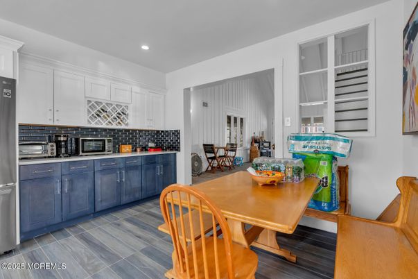 Dining room, Interior, Kitchen, Recessed Lighting, Wood Texture Flooring