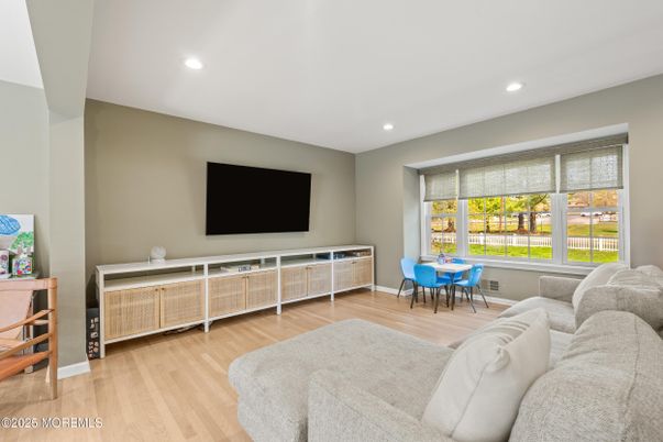 Dining room, Interior, Living room, Recessed Lighting, Wood Texture Flooring