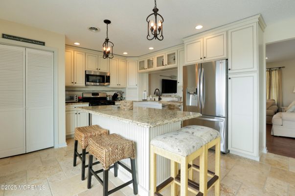 Interior, Kitchen, Pendant Lights, Recessed Lighting, Stainless Steel Appliances