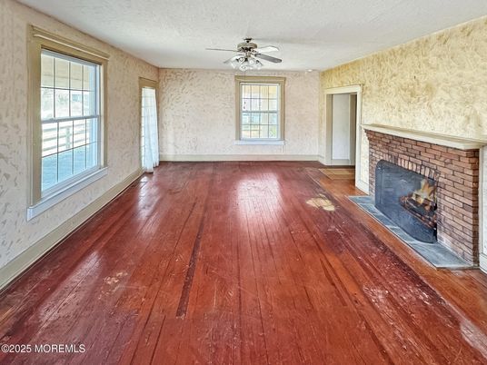 Empty room, Fireplace, Interior, Wood Texture Flooring