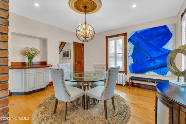 Chandelier, Dining room, Interior, Recessed Lighting, Wood Texture Flooring