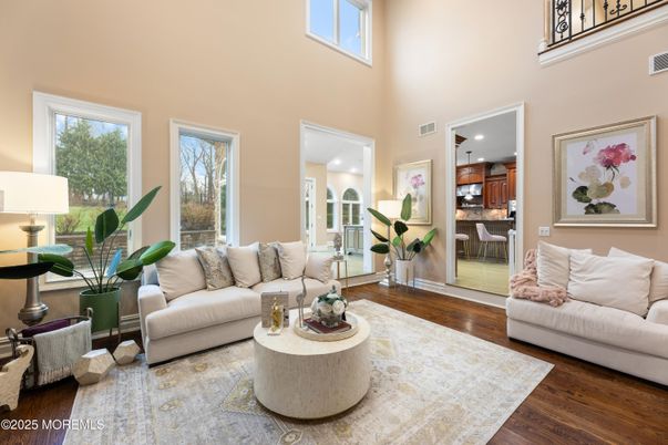Interior, Kitchen, Living room, Pendant Lights, Recessed Lighting, Wood Texture Flooring