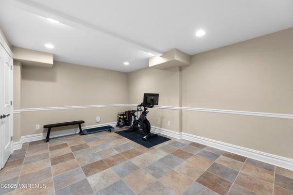 Fitness Equipment, Interior, Recessed Lighting