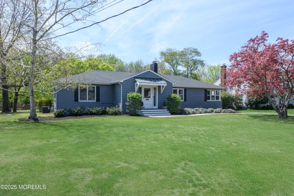 Backyard, Exterior, Facade, Cape Cod