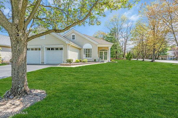 Attached, Backyard, Exterior, Facade, Ranch