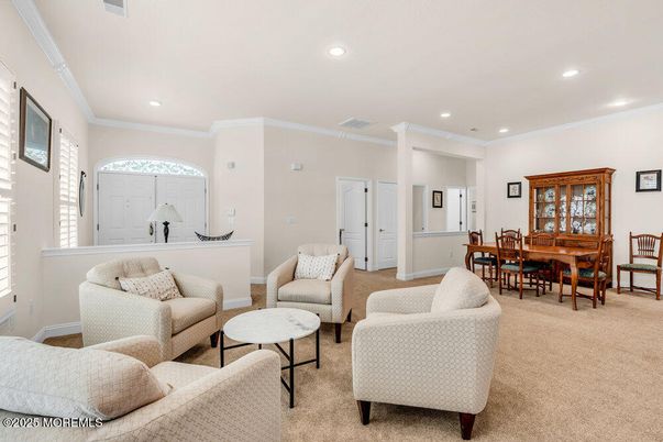 Dining room, Interior, Living room, Recessed Lighting