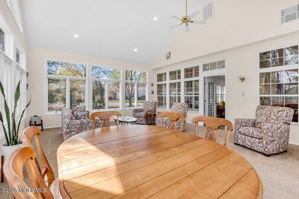 Dining room, Interior, Living room, Recessed Lighting
