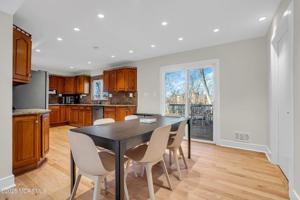 Dining room, Interior, Kitchen, Recessed Lighting, Wood Texture Flooring