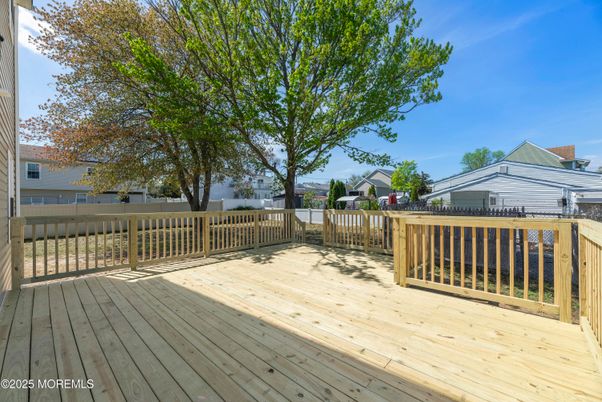 Exterior, Wood Texture Flooring