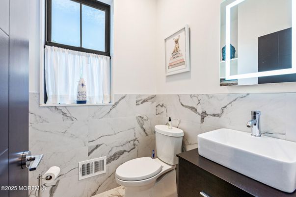 Bathroom, Interior, Marble Walls