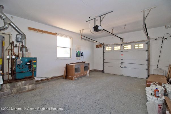 Garage, Interior