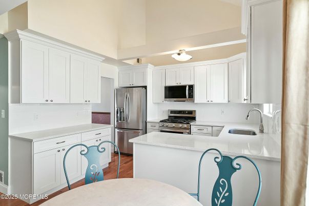 Interior, Kitchen, Stainless Steel Appliances