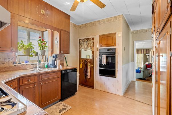 Interior, Kitchen, Wood Texture Flooring
