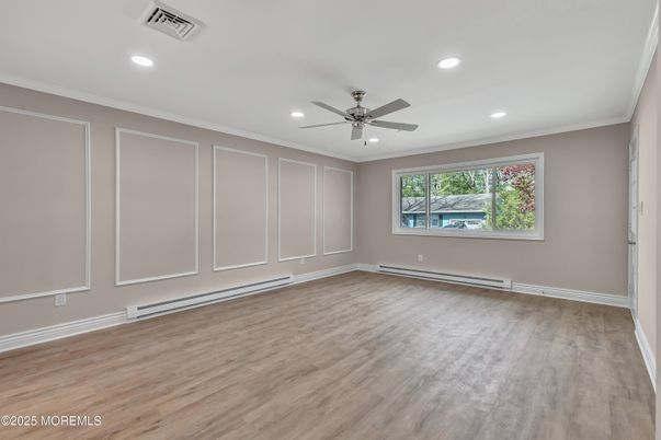 Empty room, Interior, Recessed Lighting, Wood Texture Flooring