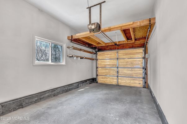 Garage, Interior